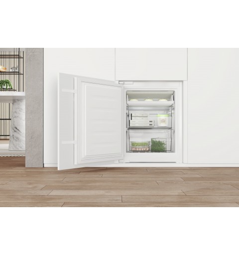 Whirlpool WHC20 T321 fridge-freezer Built-in 280 L F White