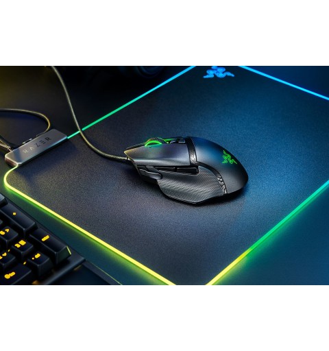 Razer BASILISK V2 Maus rechts USB Typ-A Optisch 20000 DPI