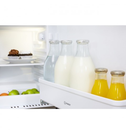 Indesit IN TS 1612 1 fridge Built-in 144 L F Stainless steel