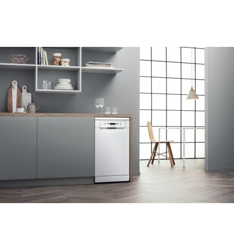 Hotpoint HSFC 3T127 C Freistehend 10 Maßgedecke E