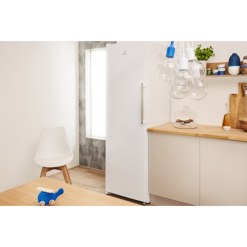 Indesit UI6 F1T W1 congelatore Libera installazione 223 L F Bianco