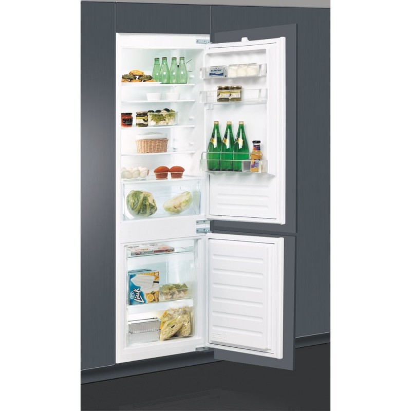 Whirlpool ART 66011 fridge-freezer Built-in 273 L F White