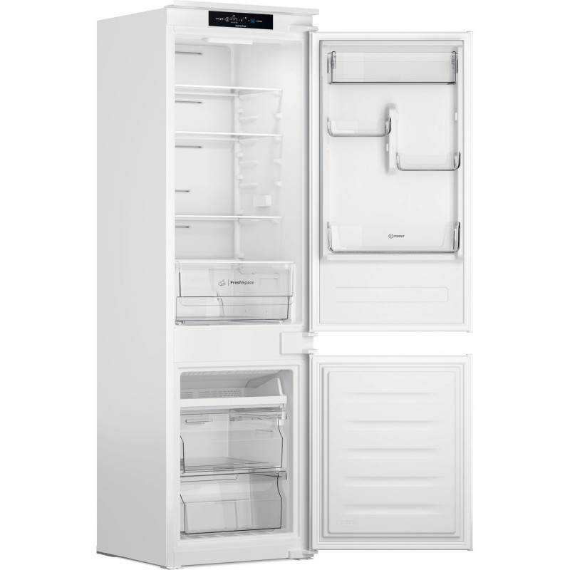 Indesit INC18 T311 fridge-freezer Built-in 250 L F White