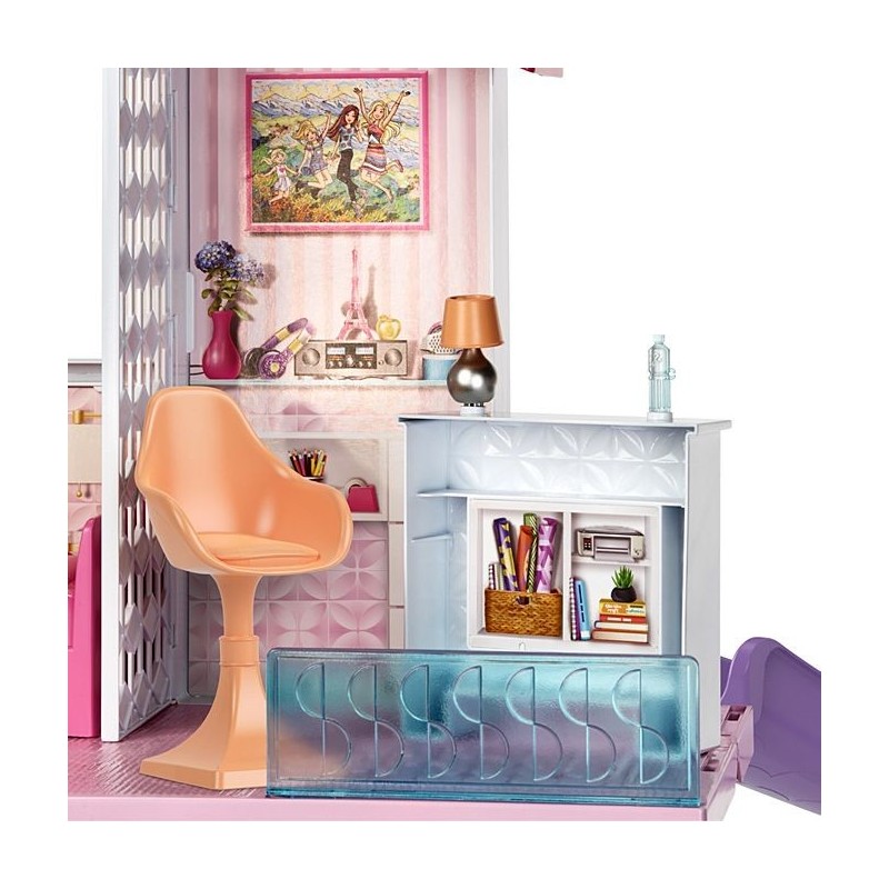 Barbie GNH53 dollhouse