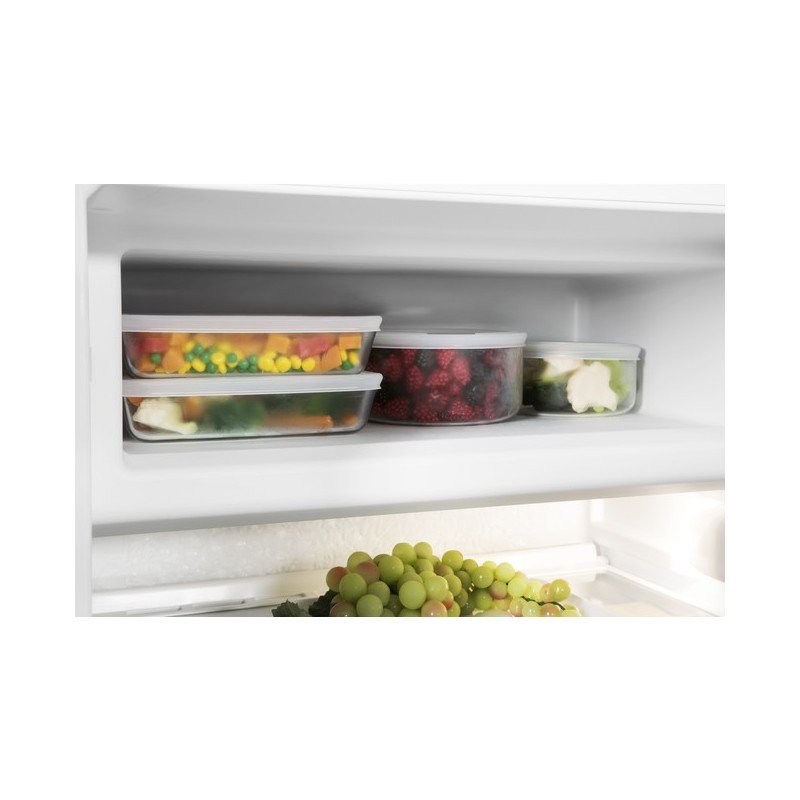 Hotpoint BTSZ 1632 HA 1 combi-fridge Built-in 126 L F Stainless steel