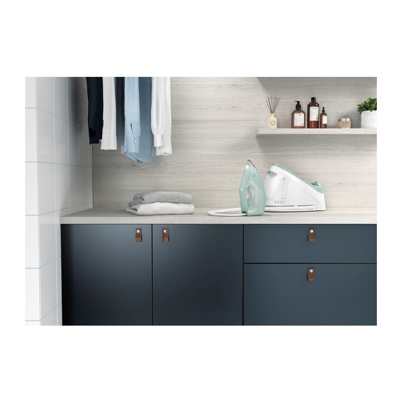 Electrolux E7ST1-2LG Dampfbügelstation 2400 W 1,2 l Olive