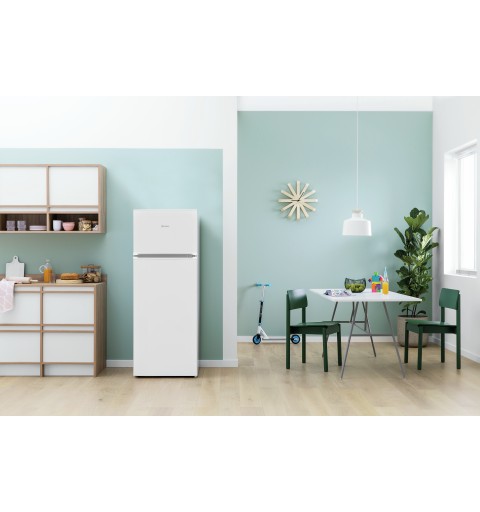 Indesit I55TM4110W1 fridge-freezer Freestanding 213 L F White