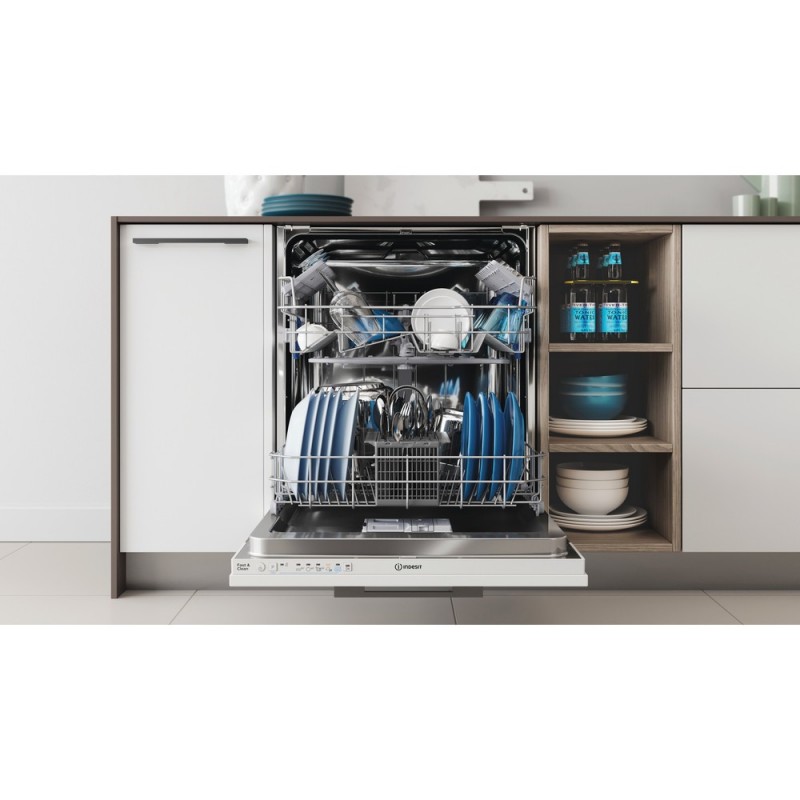 Indesit DIE 2B19 A Fully built-in 14 place settings F
