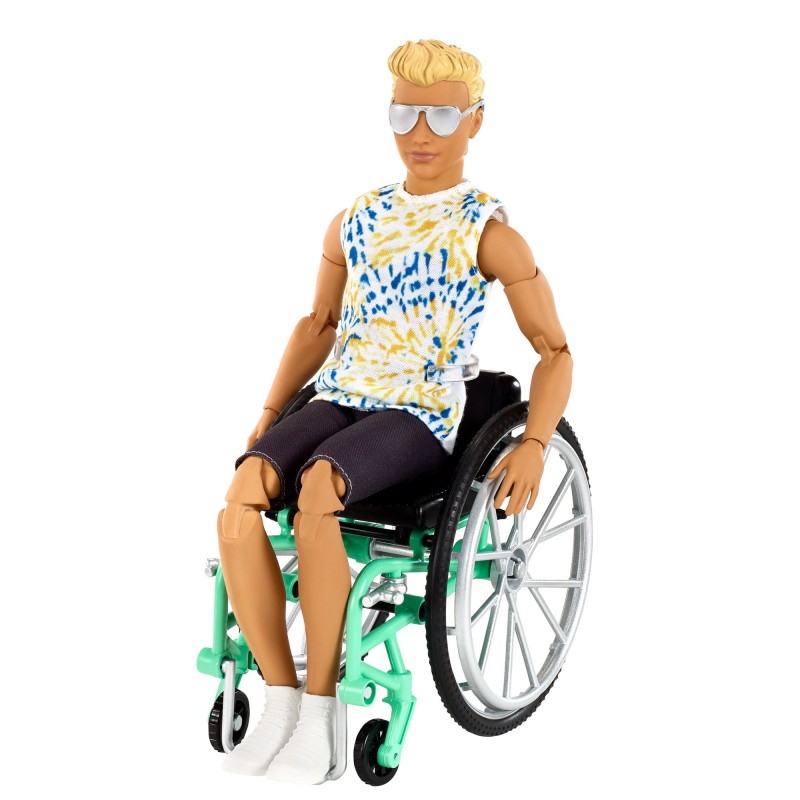 Barbie Fashionistas Doll And Accessory No167