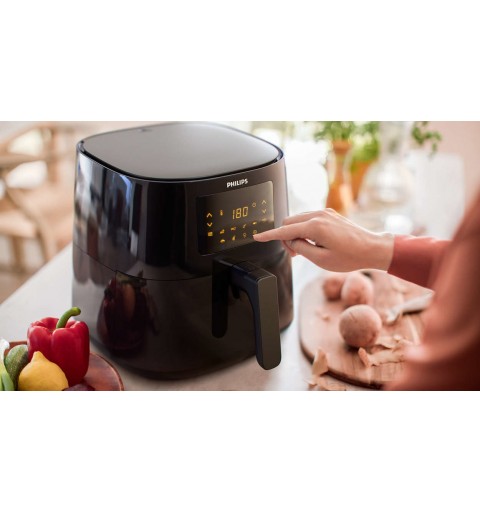 Philips Essential Airfryer XL HD9270 96 da 6,2 l e 1,2 kg con tecnologia Rapid Air + Accessorio cottura doppio livello