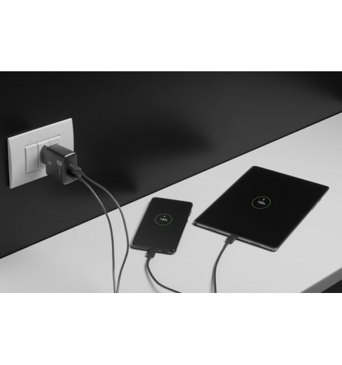 Cellularline ACHSMUSB2PD25WK cargador de dispositivo móvil Negro Interior