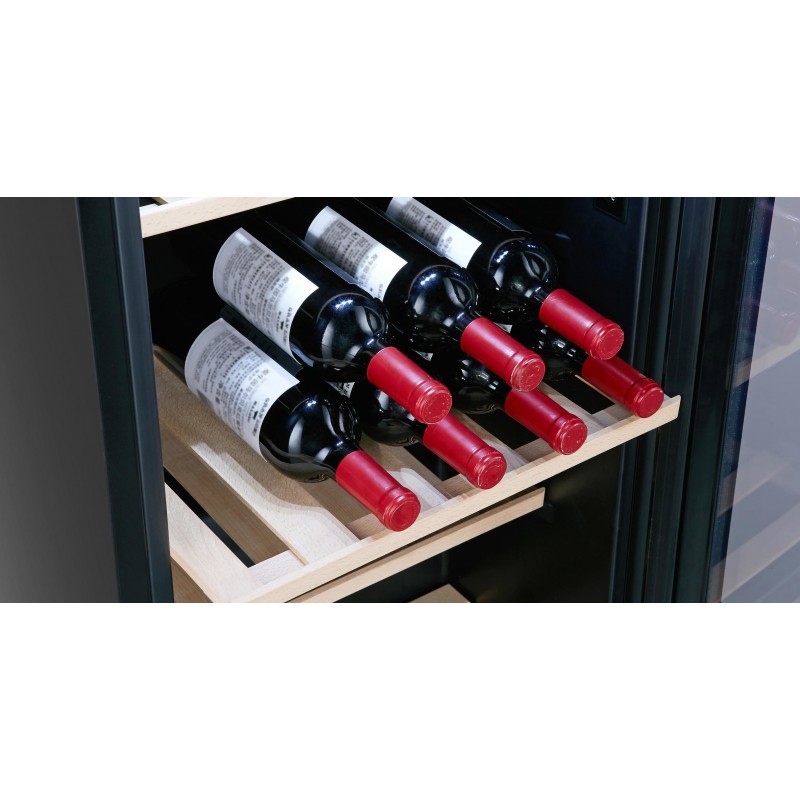 Hisense RW30D4AJ0 enfriador de vino Nevera de vino Independiente Negro 30 botella(s)