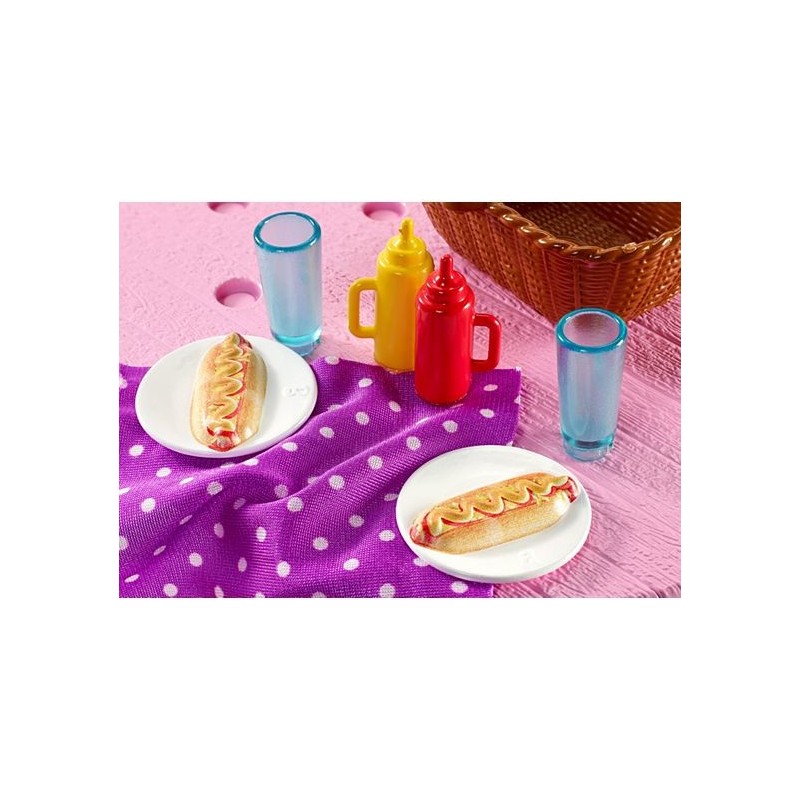 Barbie Picnic Table