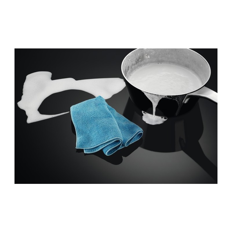 Electrolux EIR60420CK Nero Da incasso 59 cm Piano cottura a induzione 4 Fornello(i)