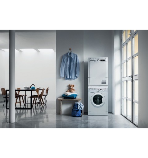 Indesit EWD 61051 W IT N lavatrice Caricamento frontale 6 kg 1000 Giri min F Bianco