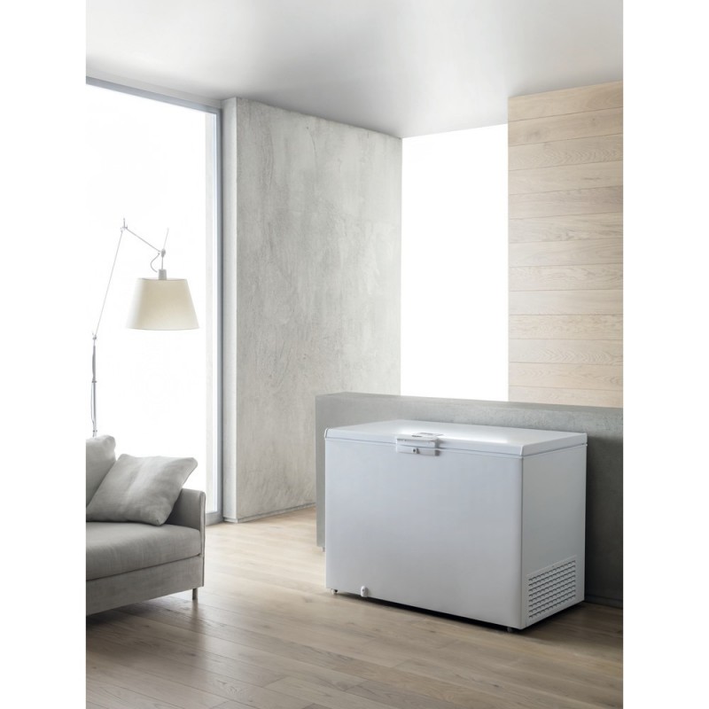Whirlpool WHE22333 4 Freestanding D