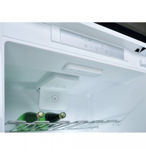 Hotpoint BCB 4010 E O31 nevera y congelador Integrado 400 L F Blanco