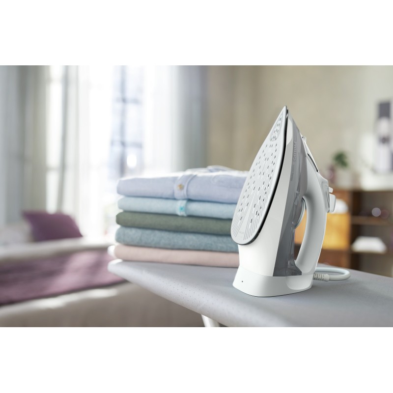 Philips 5000 series DST5010 10 iron Steam iron SteamGlide Plus soleplate 2400 W Grey, White