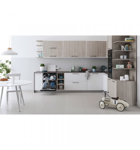 Indesit DBE 2B19 A B Semi built-in 14 place settings F