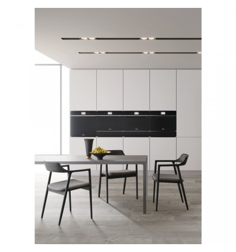 Whirlpool W11I MW161 micro-onde Intégré (placement) Micro-onde combiné 40 L 900 W Noir