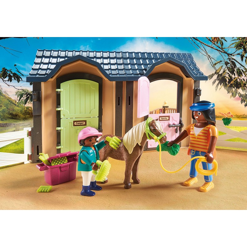 Playmobil Country Reitunterricht mit Pferdeboxen