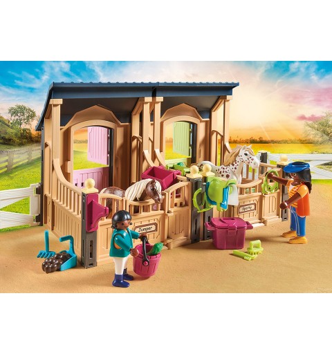 Playmobil Country Reitunterricht mit Pferdeboxen