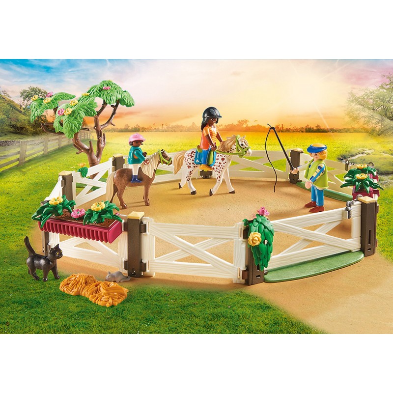 Playmobil Country Reitunterricht mit Pferdeboxen