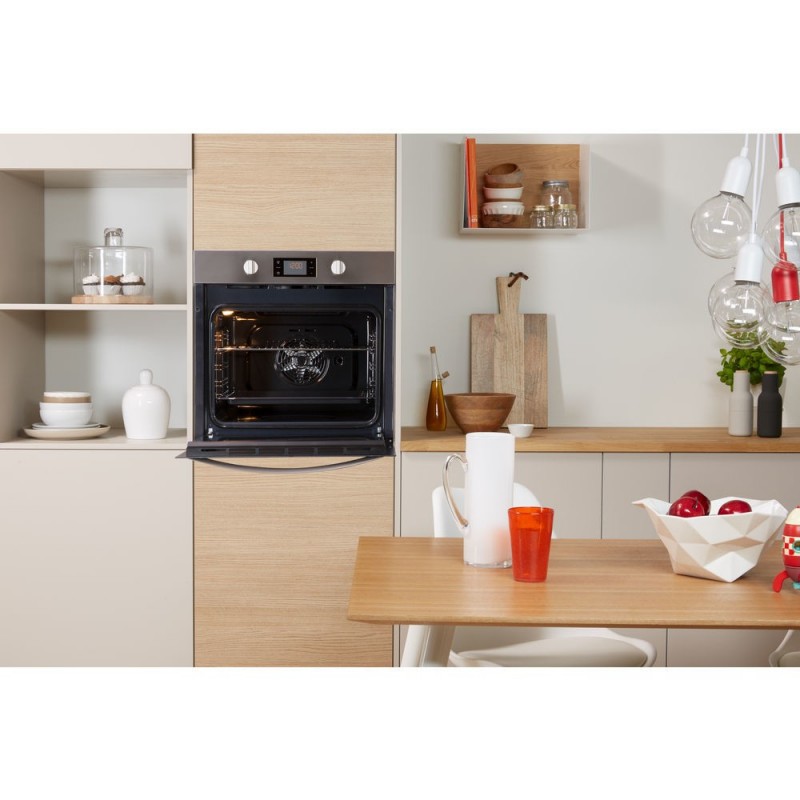 Indesit IFW 5844 IX 71 L A+ Acciaio inossidabile