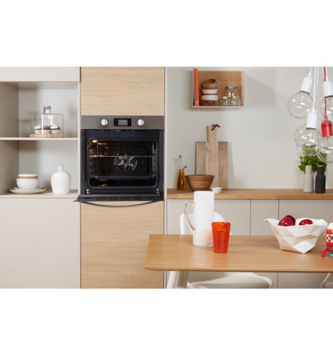 Indesit IFW 5844 IX 71 L A+ Acciaio inossidabile