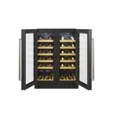 Candy CCVB 60D 1 Freestanding Black 38 bottle(s)