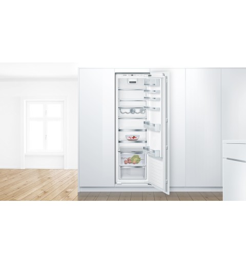 Bosch Serie 6 KIR81AFE0 Kühlschrank Integriert 319 l E
