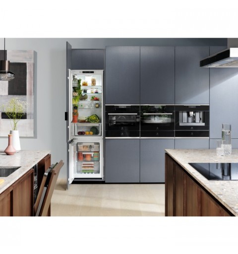 Electrolux KVLBE00X 43 L 3000 W Negro, Acero inoxidable