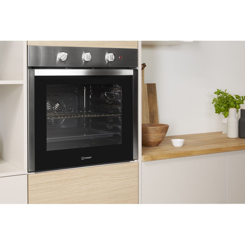 Indesit IGW 620 IX 71 L A+ Acier inoxydable