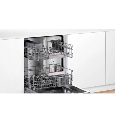 Bosch Serie 4 SMU4HAS48E dishwasher Undercounter 13 place settings D