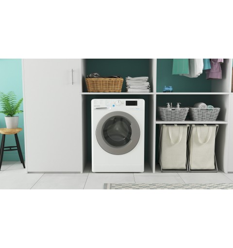 Indesit BWE 101485X WS IT lavadora Carga frontal 10 kg 1400 RPM B Blanco