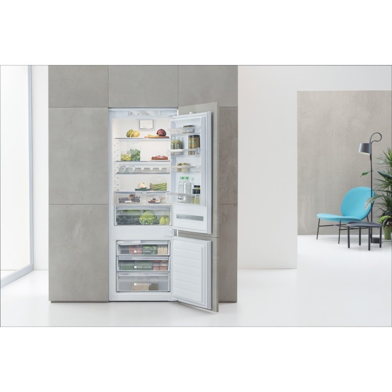 Whirlpool SP40 801 1 fridge-freezer Built-in 400 L F White