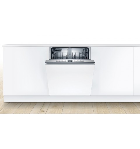 Bosch Serie 4 SMV4HAX48E lave-vaisselle Entièrement intégré 13 couverts D