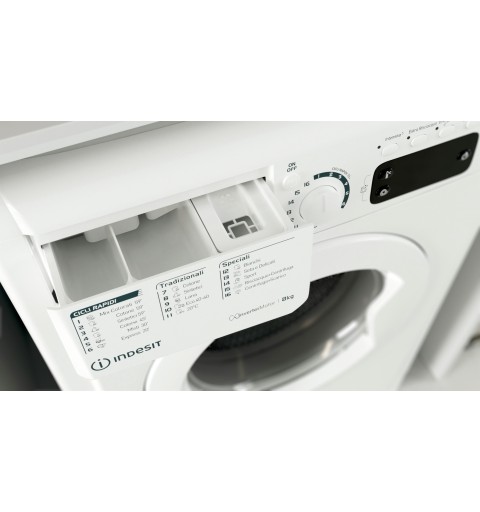 Indesit EWE 81284 W IT lavadora Carga frontal 8 kg 1200 RPM C Blanco