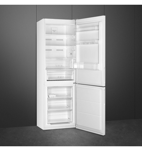 Smeg FC18EN1W nevera y congelador Independiente 331 L E Blanco