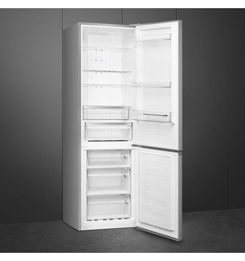 Smeg FC18XDNE fridge-freezer Freestanding 300 L E Stainless steel