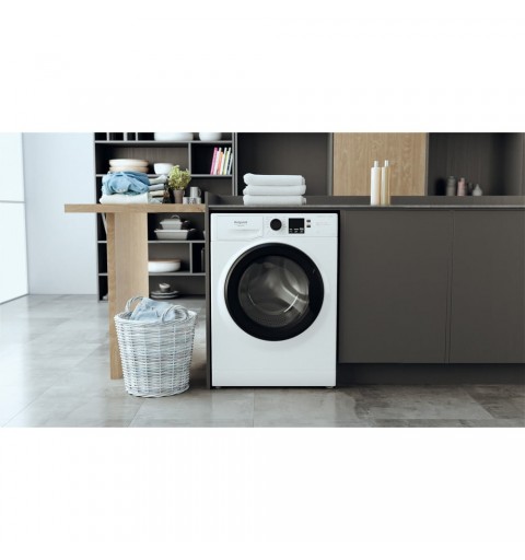 Hotpoint NF1045WK IT lavadora Carga frontal 10 kg 1351 RPM B Blanco
