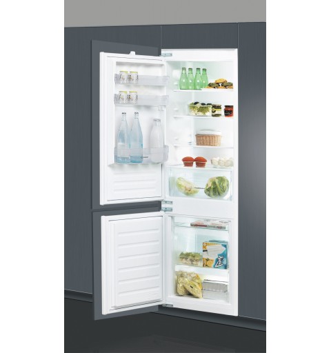Indesit B 18 A1 D S I 1 fridge-freezer Built-in 273 L F White
