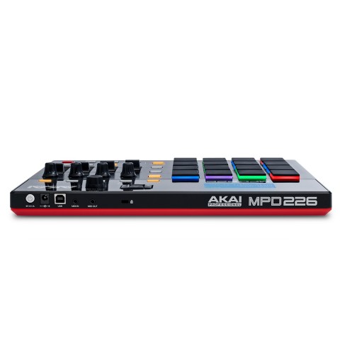 Akai MPD226 table de mixage audio Noir