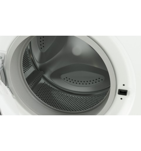 Indesit EWC 61051 W IT N lavadora Carga frontal 6 kg 1000 RPM F Blanco