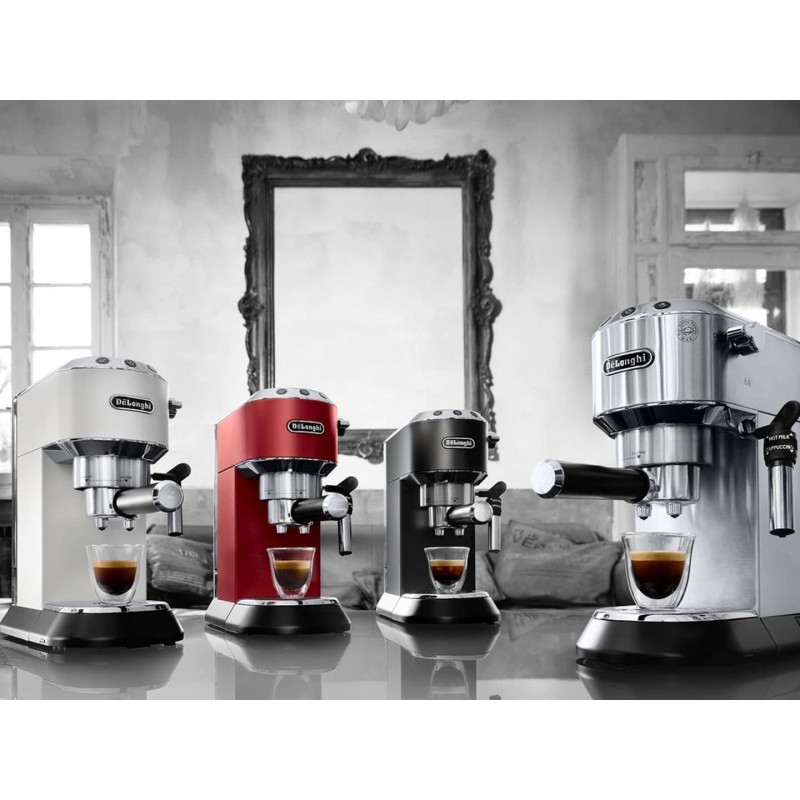 De’Longhi Dedica Style EC 685.BK Manuale Macchina per espresso 1,1 L