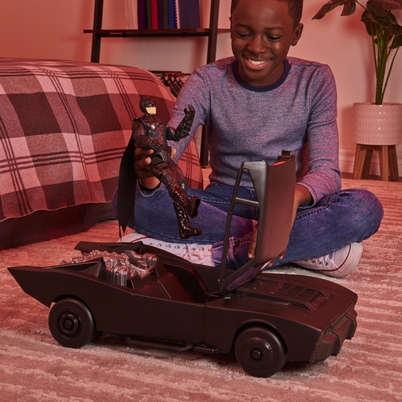 DC Comics Batman Batmobile avec figurine Batman de 30 cm, Pièce à collectionner du film Batman, Jouet pour garçons et filles à