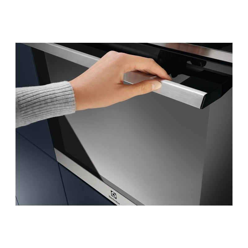 Electrolux EOF6P46X 72 L A+ Acciaio inossidabile