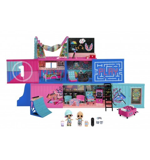 L.O.L. Surprise! L.O.L. Surprise Fashion Show House dollhouse
