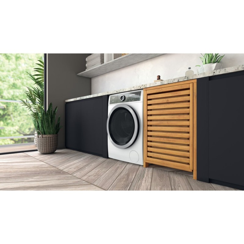 Hotpoint H8 W046WB IT lavatrice Caricamento frontale 10 kg 1400 Giri min A Bianco