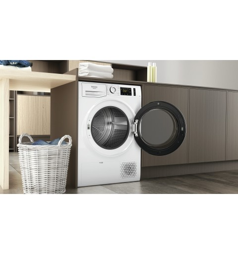 Hotpoint NT M11 92WK IT Wäschetrockner Freistehend Frontlader 9 kg A++ Weiß